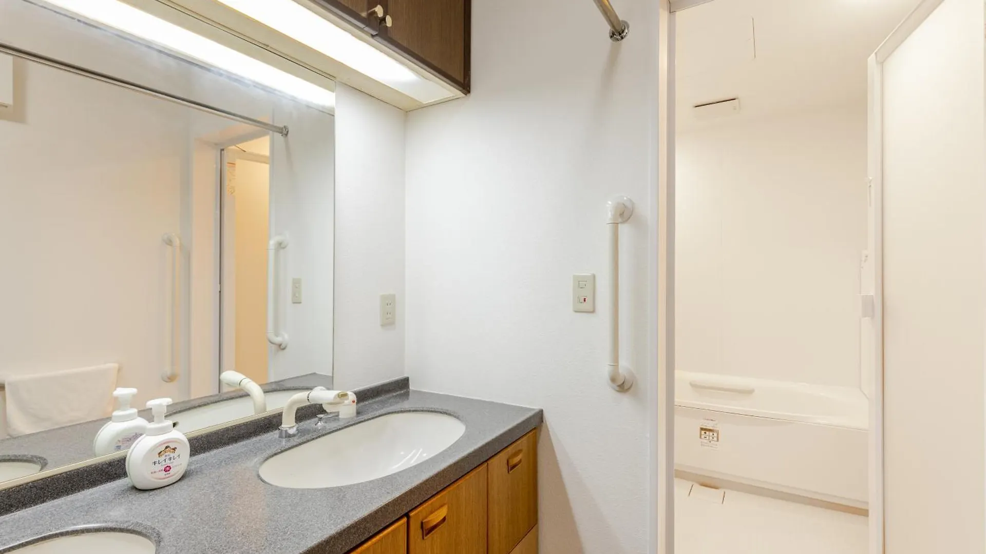 Stayinn Hakata - Vacation Rental, Japanese-Style Rooms فوكوكا 0*,